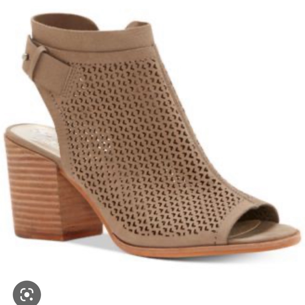 Vince Camuto Lidie Perforated Sandal Peep Toe Heel